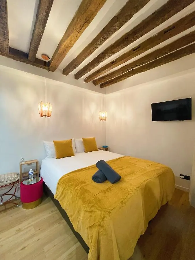 B&B Cocoon Gallery